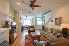 504 Capitol Ct Ne - Photo 1 of 1