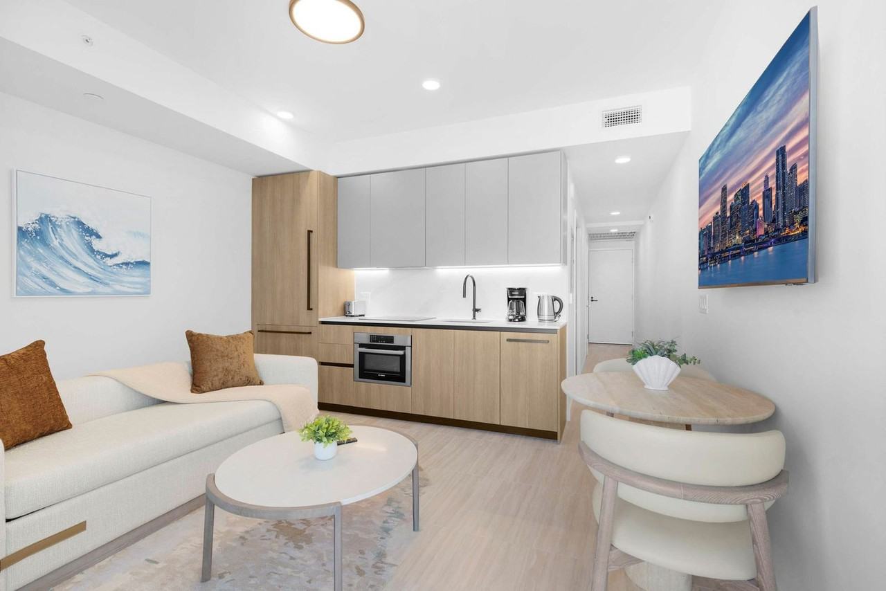 7144 Byron Avenue - Photo 2 of 39