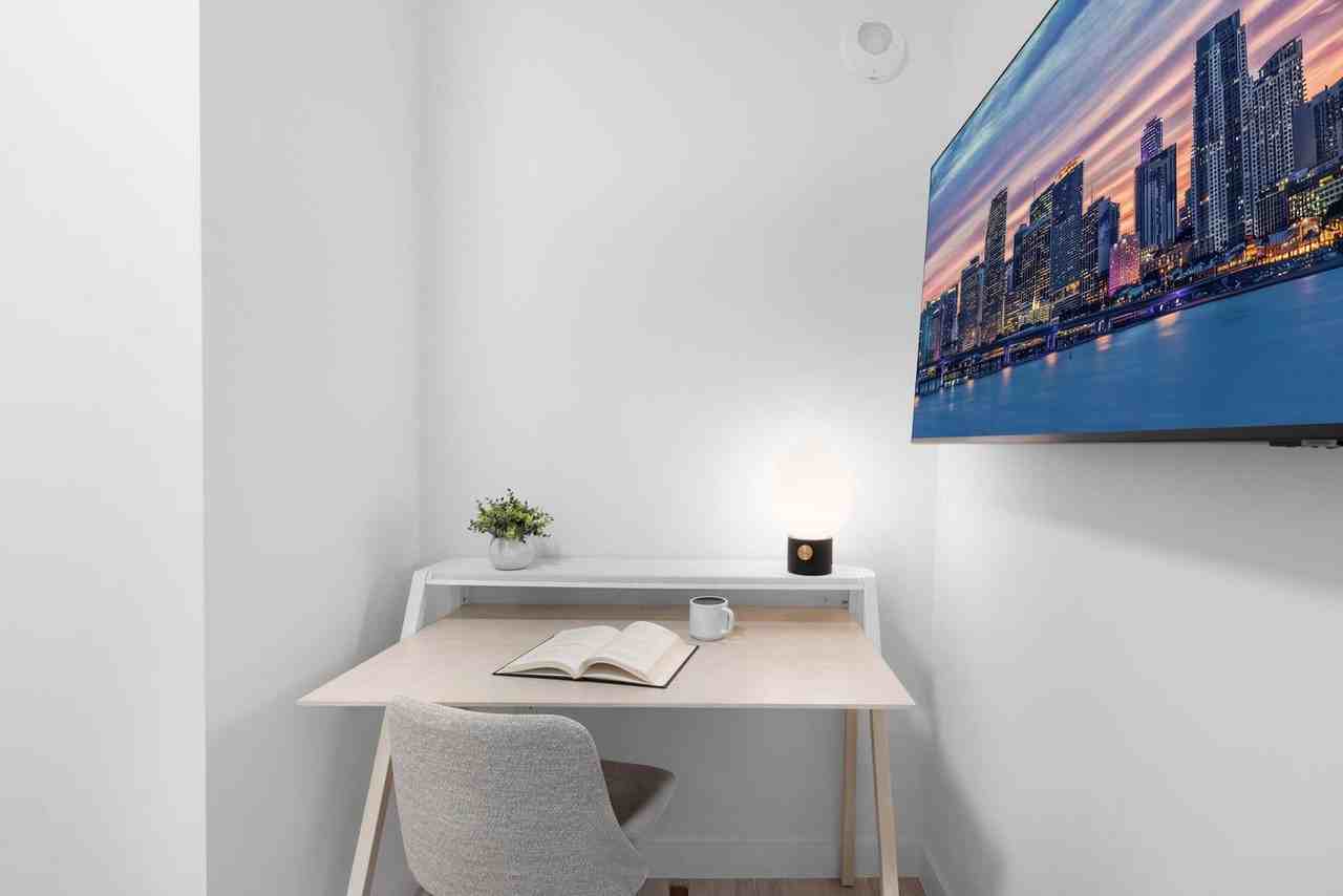 7144 Byron Avenue - Photo 6 of 39