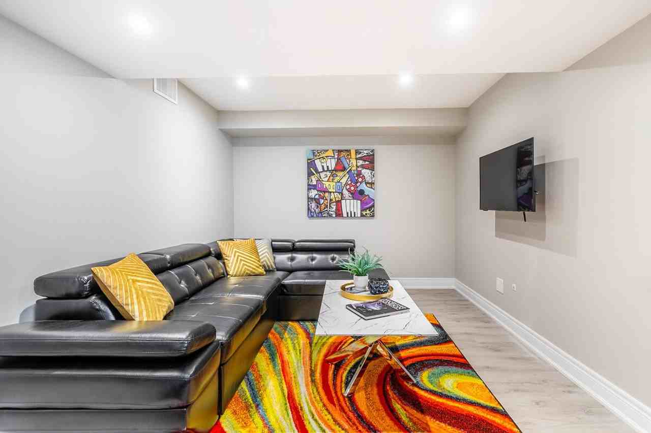 114 Shoreview Pl #1345875P - Photo 4 of 50