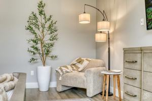 featured image of 1669 Colleen Street