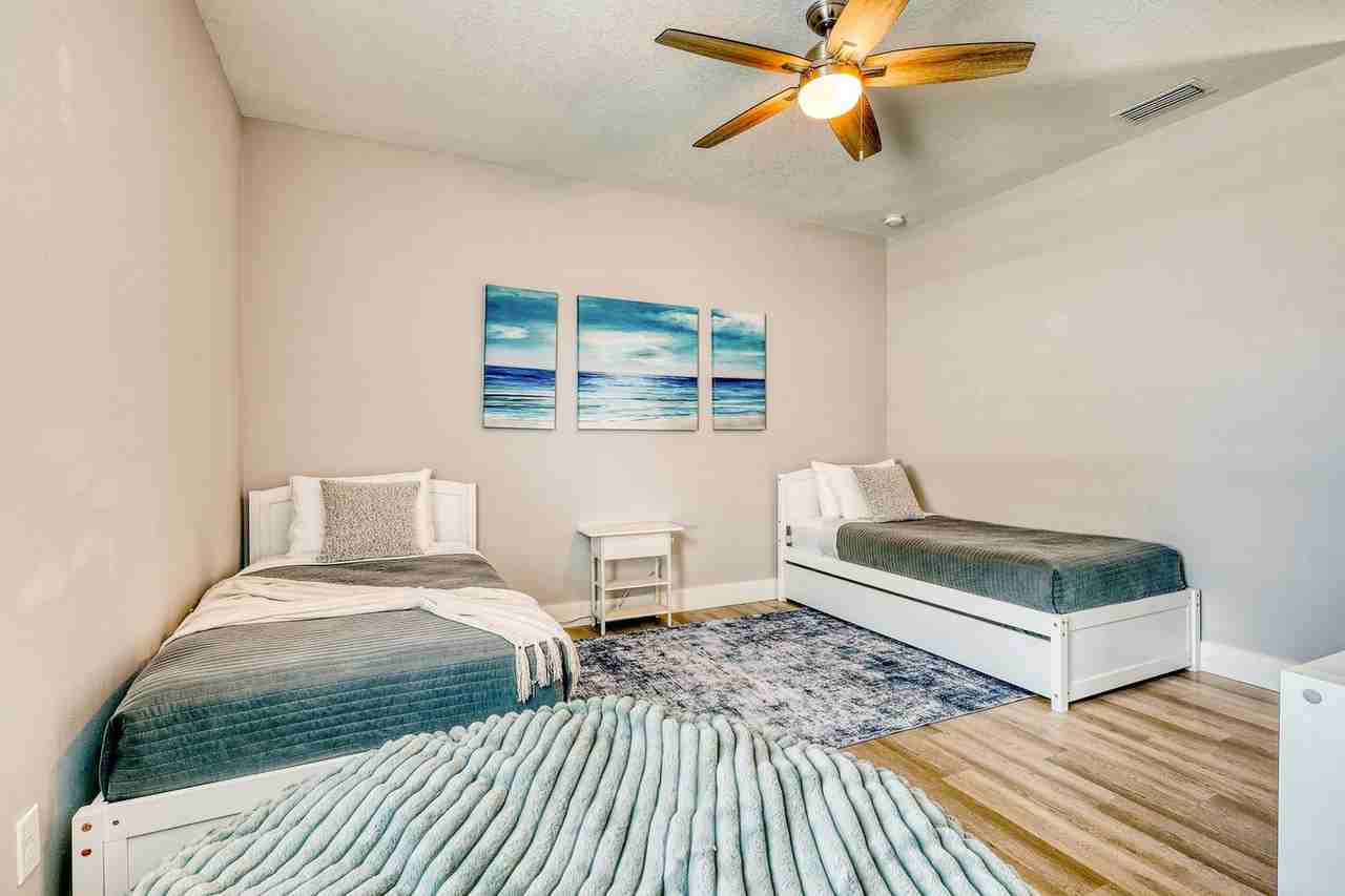 1669 Colleen St #1346496P - Photo 7 of 50