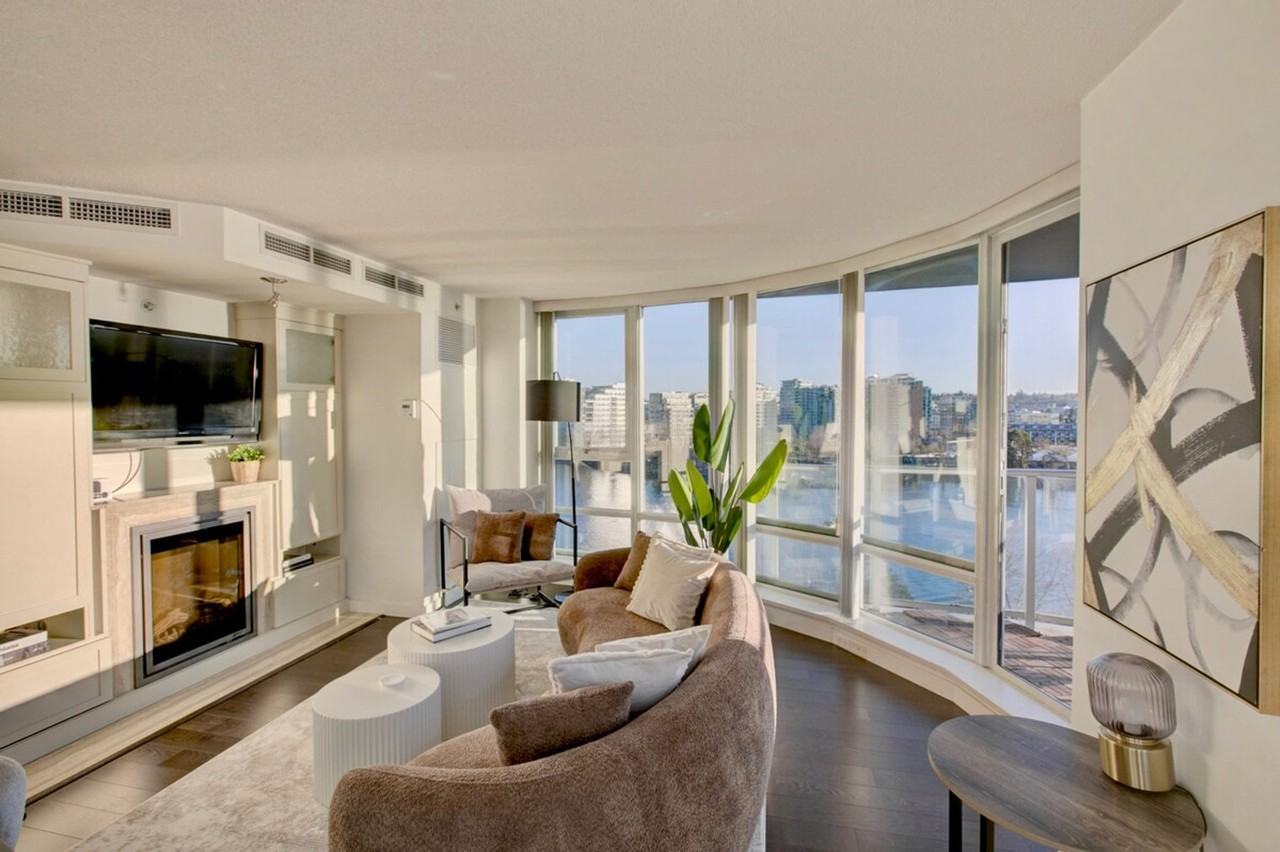 918 Cooperage Way #1345512P - Photo 3 of 50