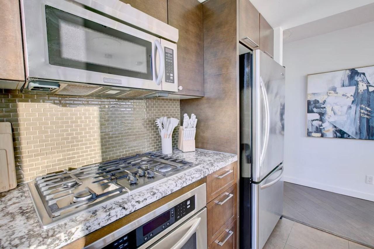 918 Cooperage Way #1345512P - Photo 4 of 50