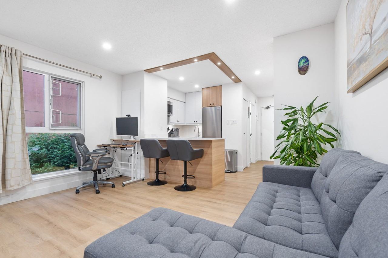 1545 East 2nd Ave #1351279P - Photo 3 of 23