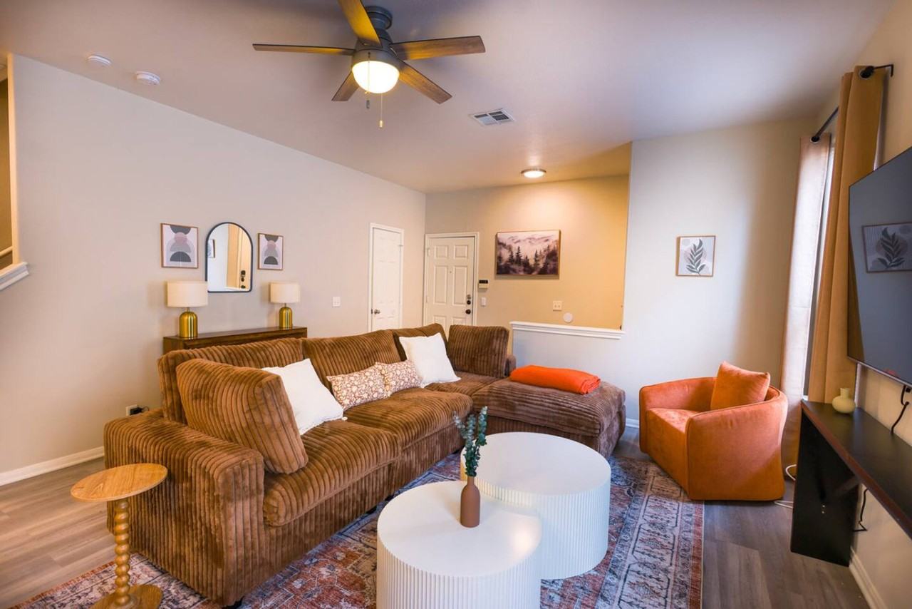 2418 Allred Dr #1355773P - Photo 3 of 25