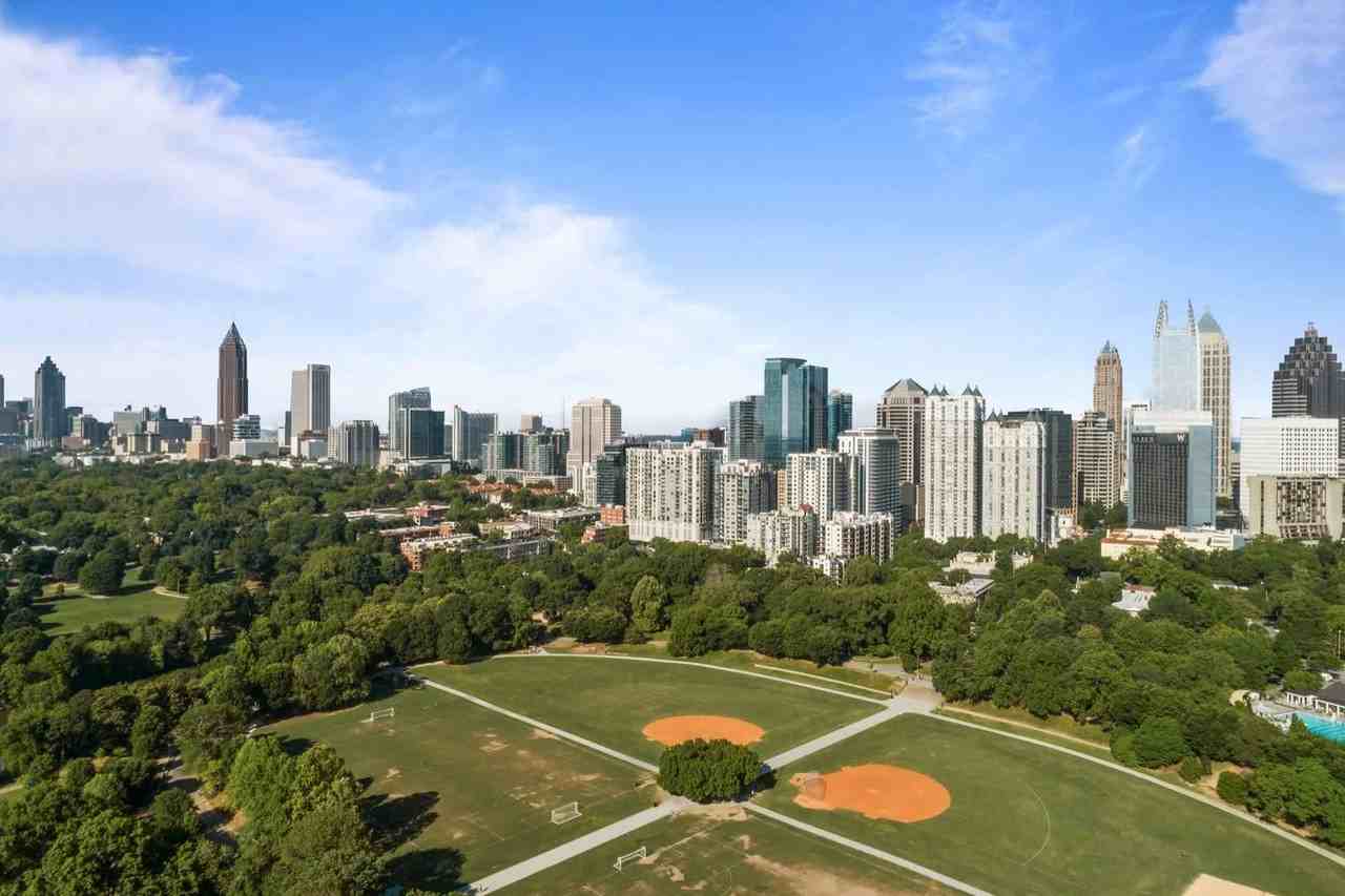 940 Piedmont Ave Ne #1356277P - Photo 7 of 32