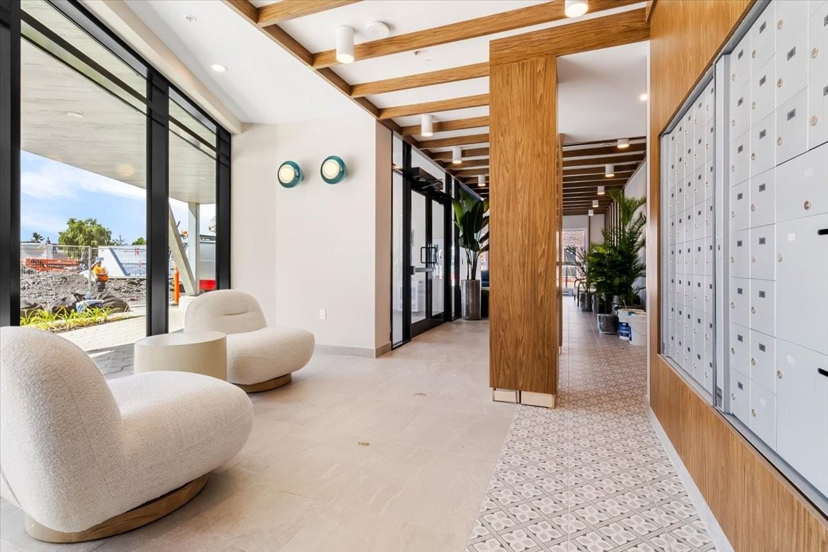 2e Avenue #115 - Photo 2 of 22