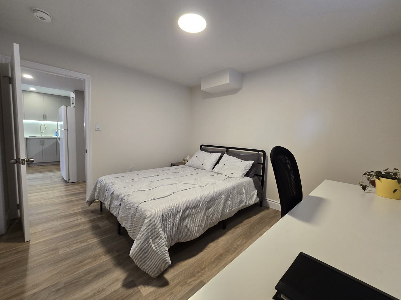 454 Westhaven St - Photo 3 of 10