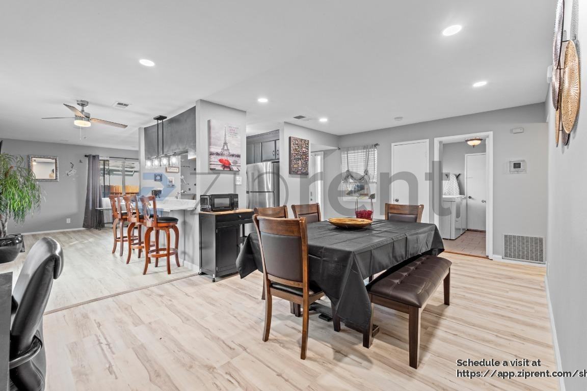 325 Falcon Dr - Photo 4 of 25