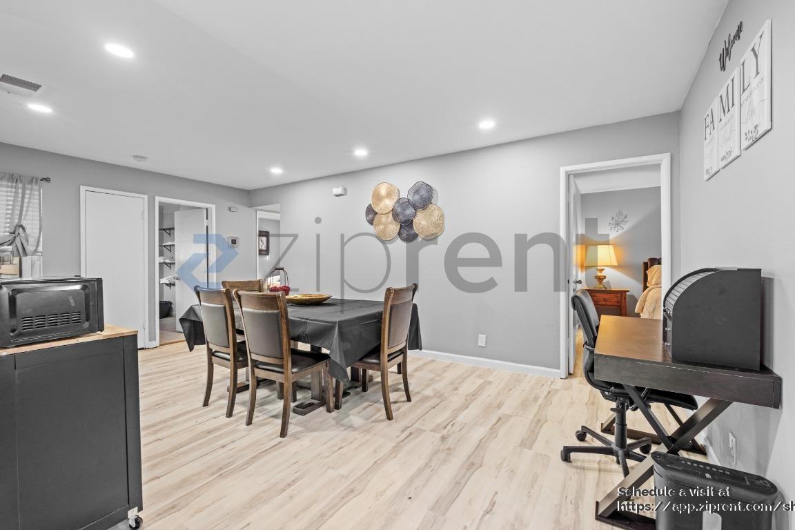 325 Falcon Dr - Photo 7 of 25