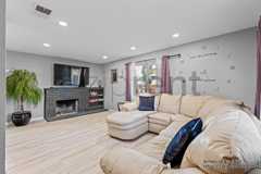 325 Falcon Dr - Photo 1 of 1