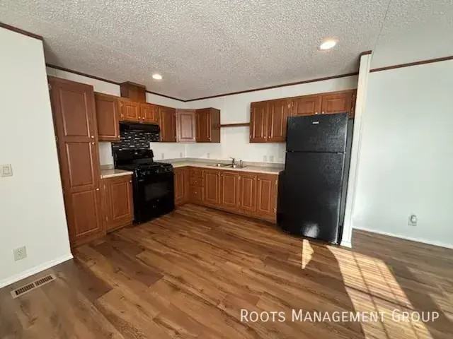 117 117 Cherry Hill Dr. #117 - Photo 3 of 12