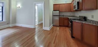 W Fullerton Ave & N Clark St - Photo 1 of 1