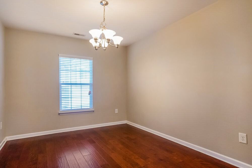 5022 Gailardia Dr - Photo 6 of 17