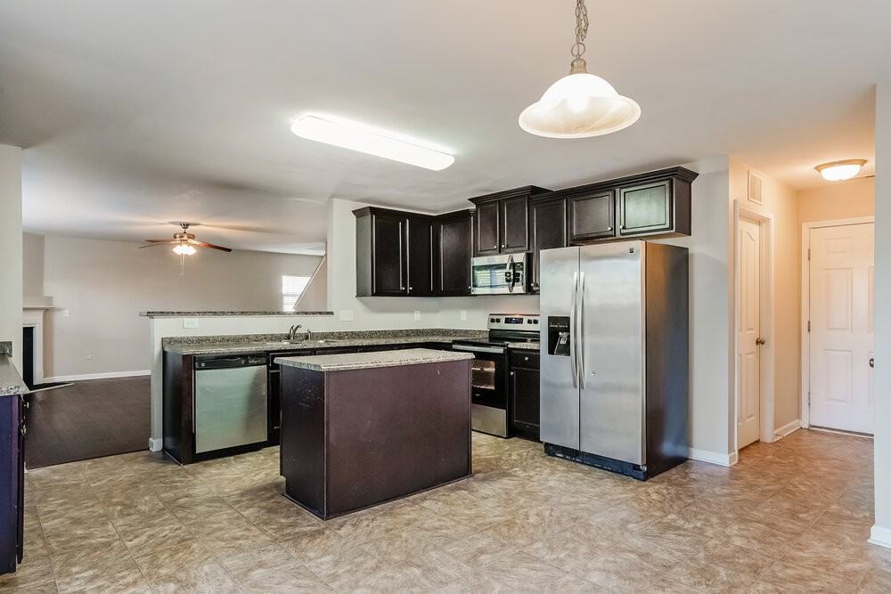 5022 Gailardia Dr - Photo 7 of 17