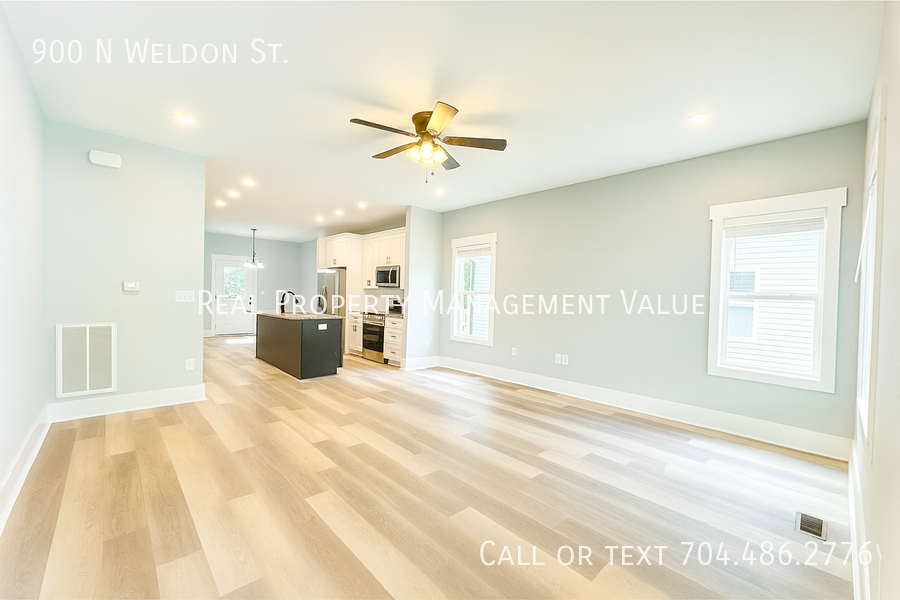 900 North Weldon Street - Photo 3 of 11