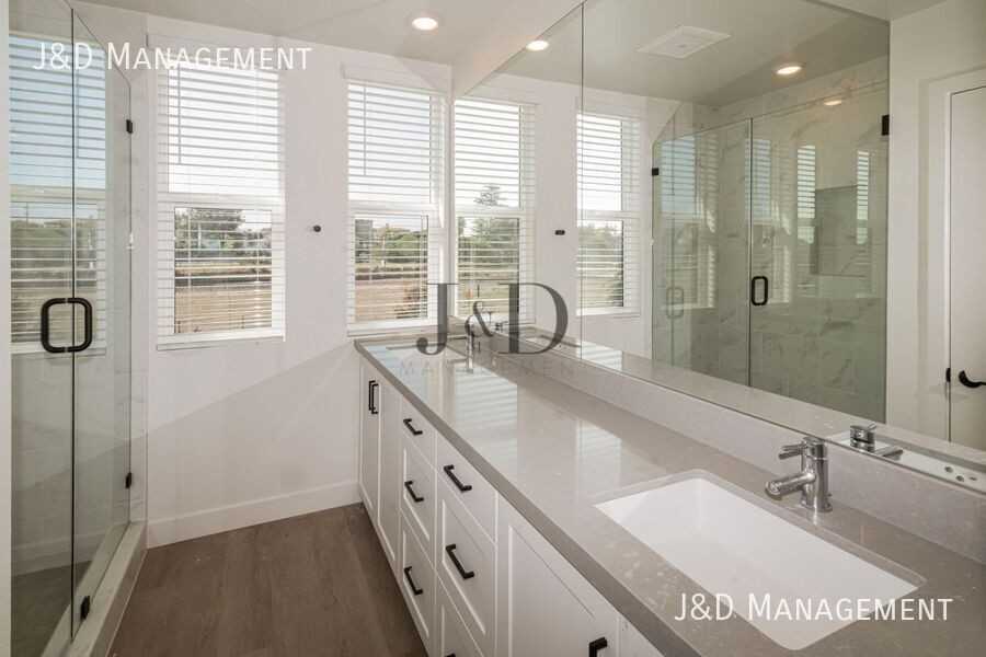 BRO1928-34 - Photo 7 of 39