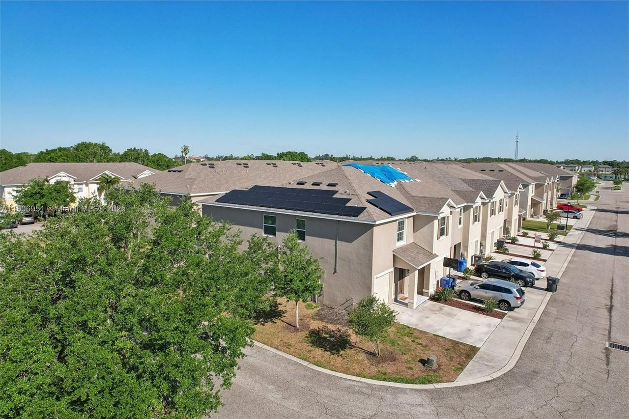 508 Glenn Cross Dr #508 - Photo 2 of 40