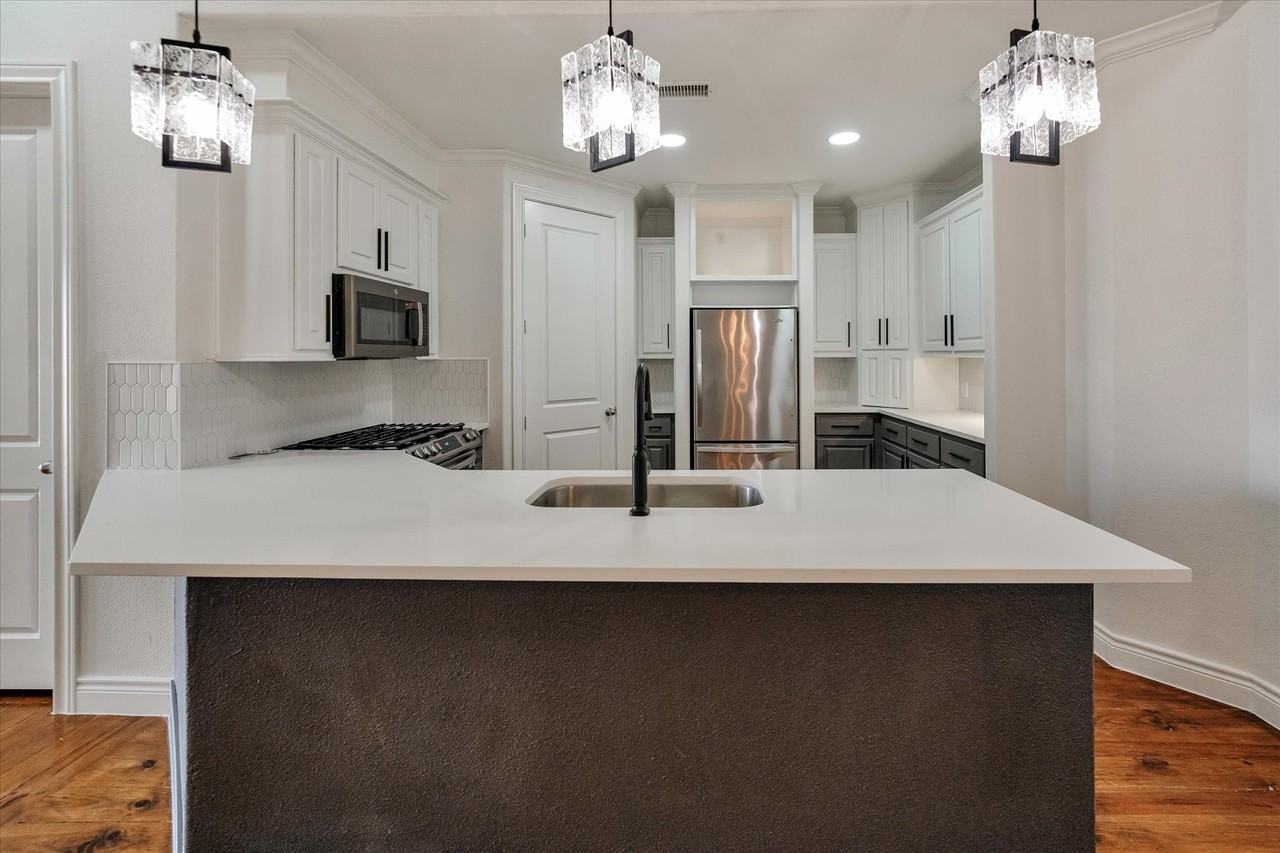 119 Capetown Lane #119 - Photo 3 of 37