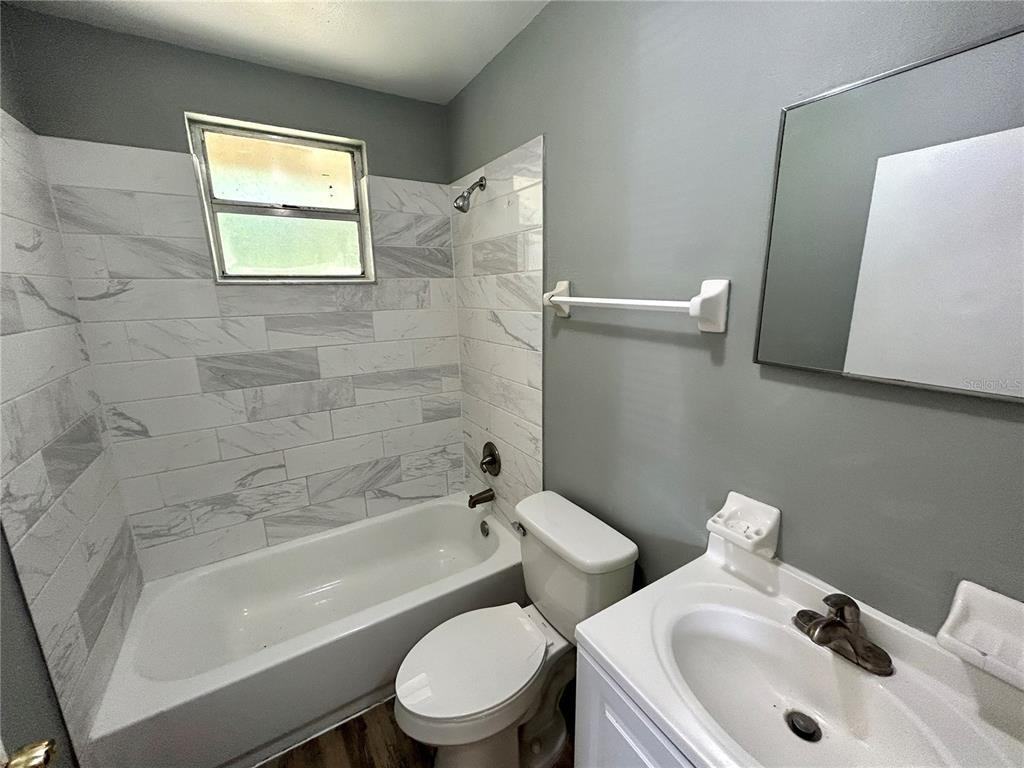 2507 Lenna Ave #2507 - Photo 3 of 26