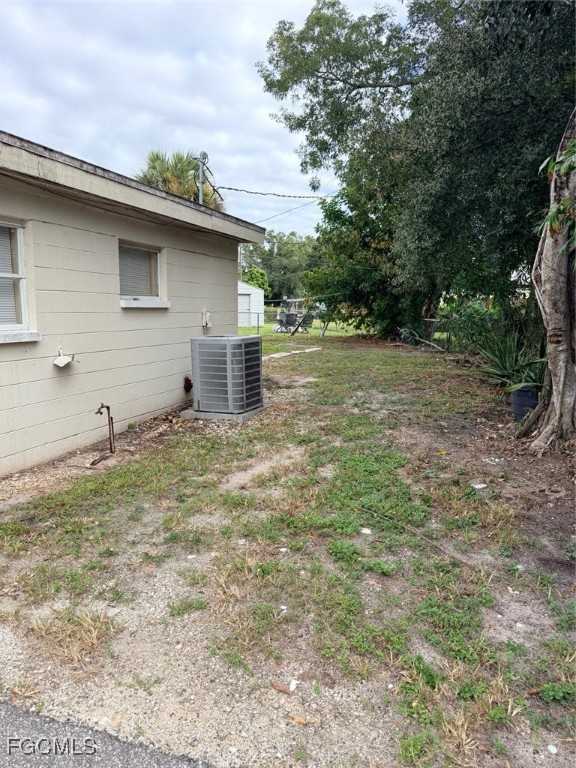 1341 Gardenia Avenue #1341 - Photo 3 of 18