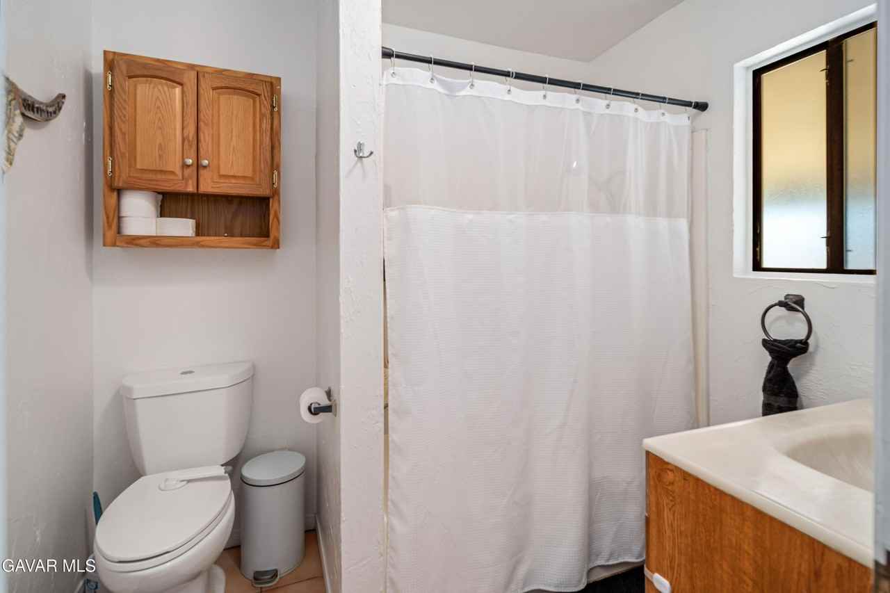 8206 Calva St #8206 - Photo 3 of 43