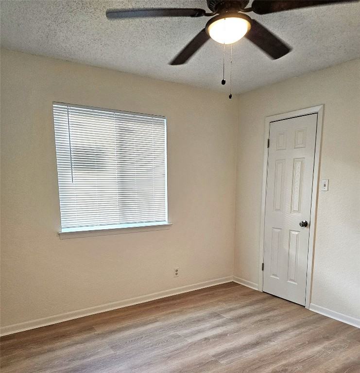 1747 Horseshoe Cir #1747 - Photo 2 of 13