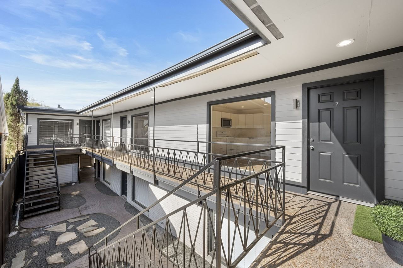 234 Westheimer Road #234-5 - Photo 4 of 19