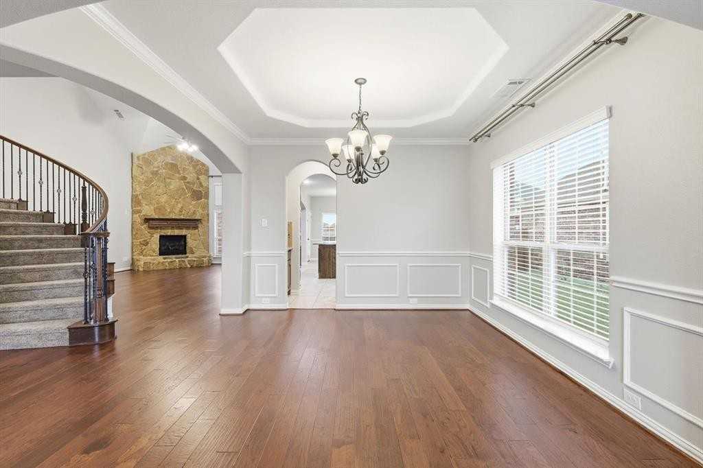 12516 Maplecrest Dr #12516 - Photo 2 of 40