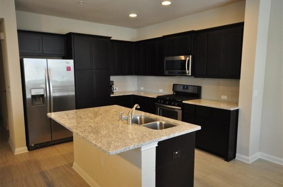 13800 Lyndhurst Street #13800-281 - Photo 4 of 18