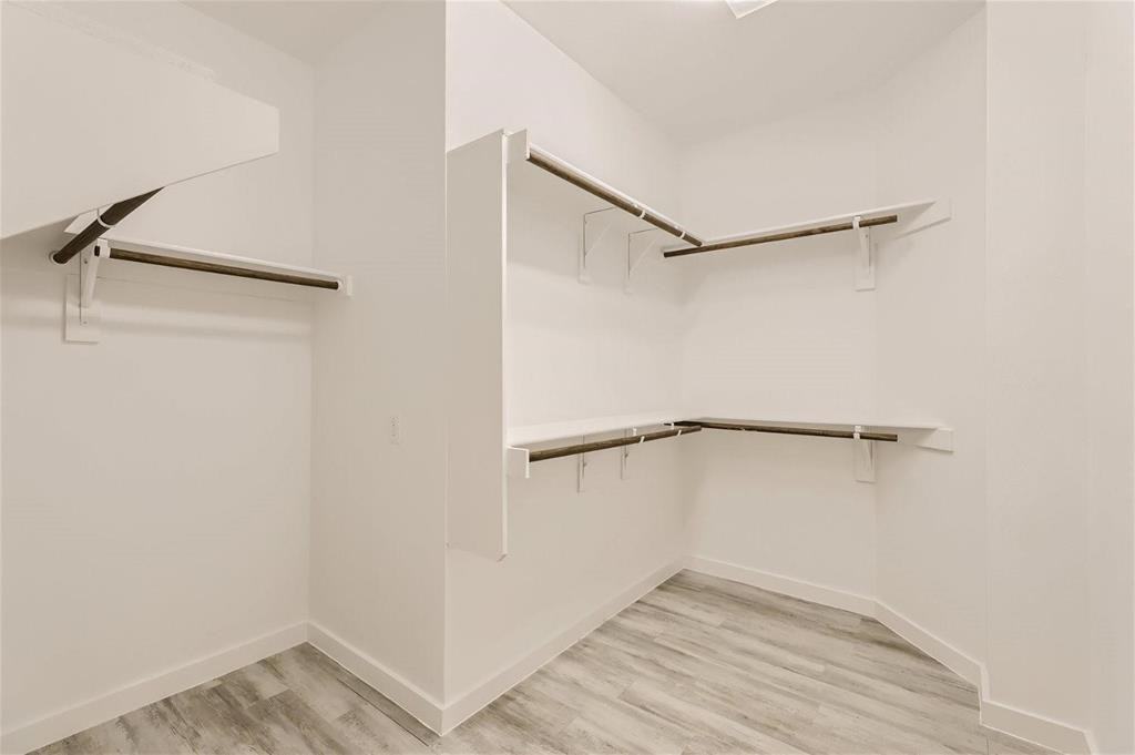 2412 Freshwater Lane #2412 - Photo 2 of 12