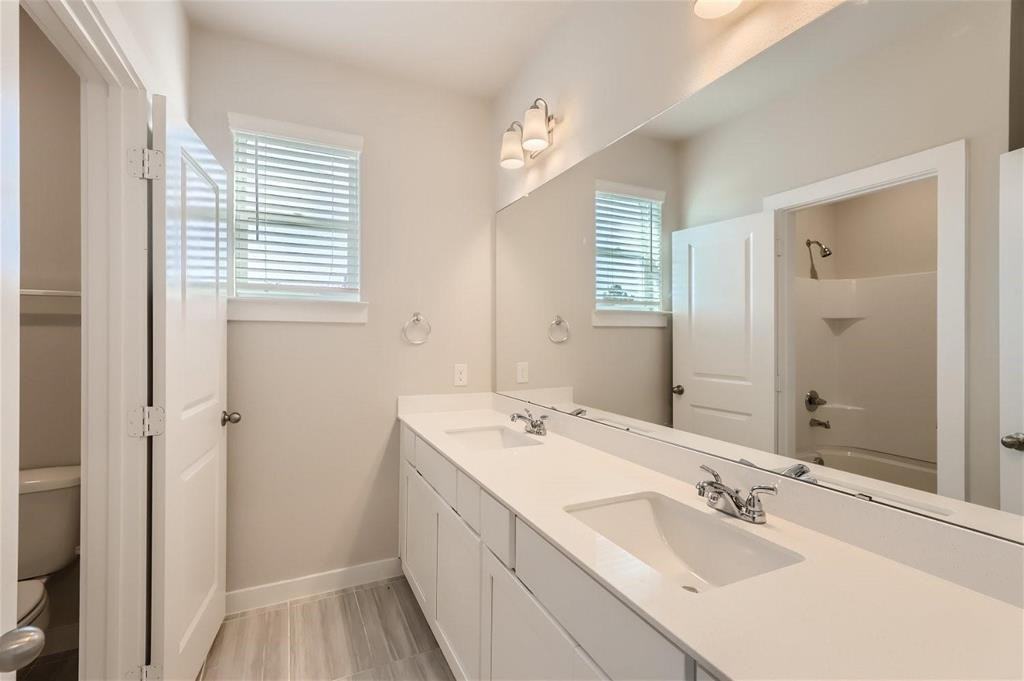 2412 Freshwater Lane #2412 - Photo 4 of 12