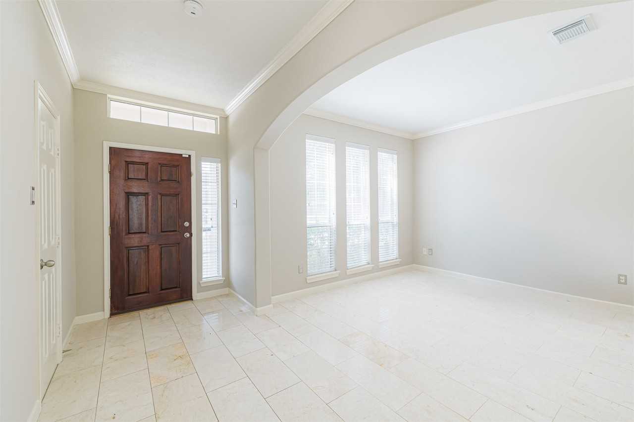 20314 Nellie Gail Trail Ln #20314 - Photo 3 of 41