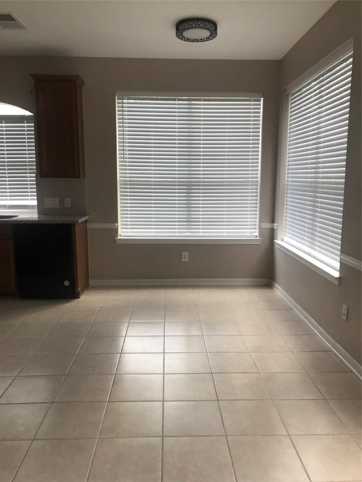 2206 Lashley Ct #2206 - Photo 5 of 21