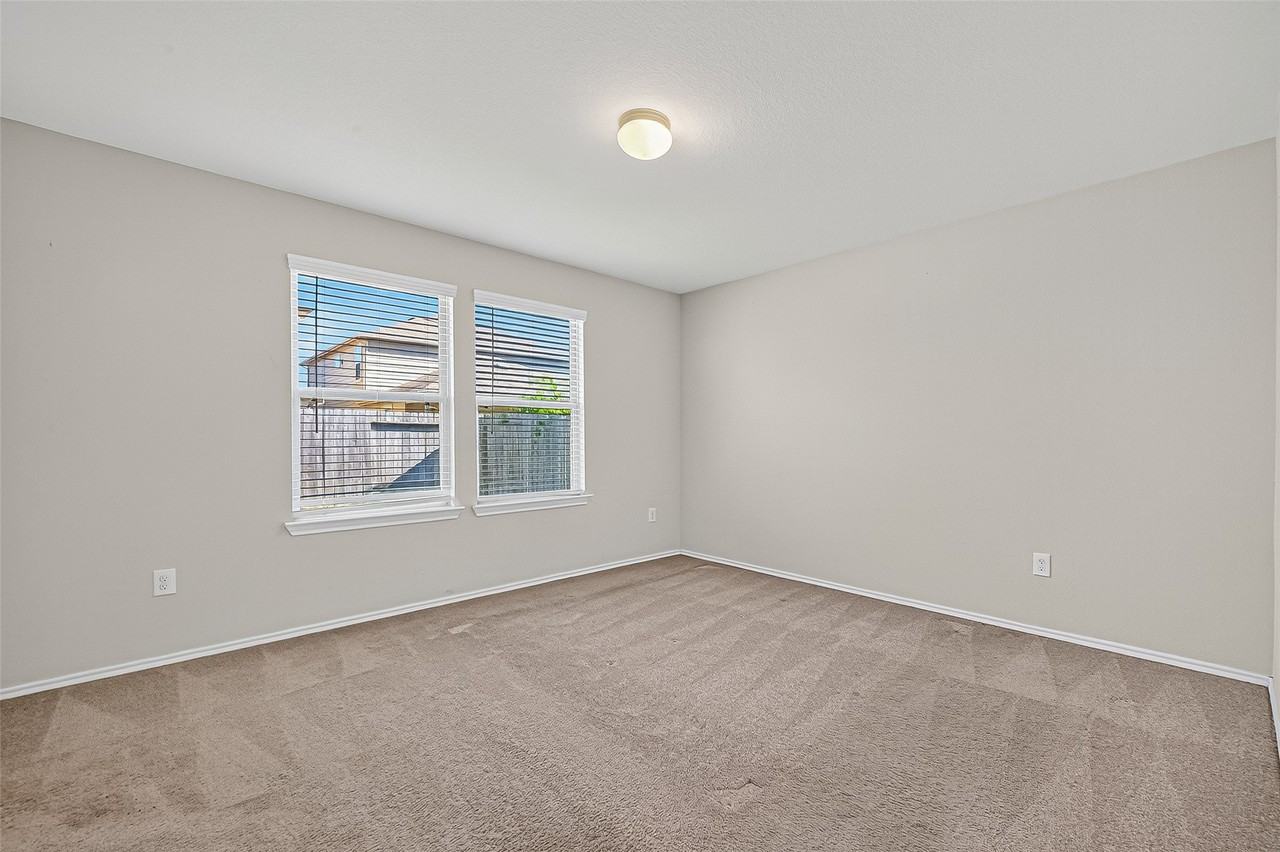 1830 Cormorant Cres #1830 - Photo 5 of 42