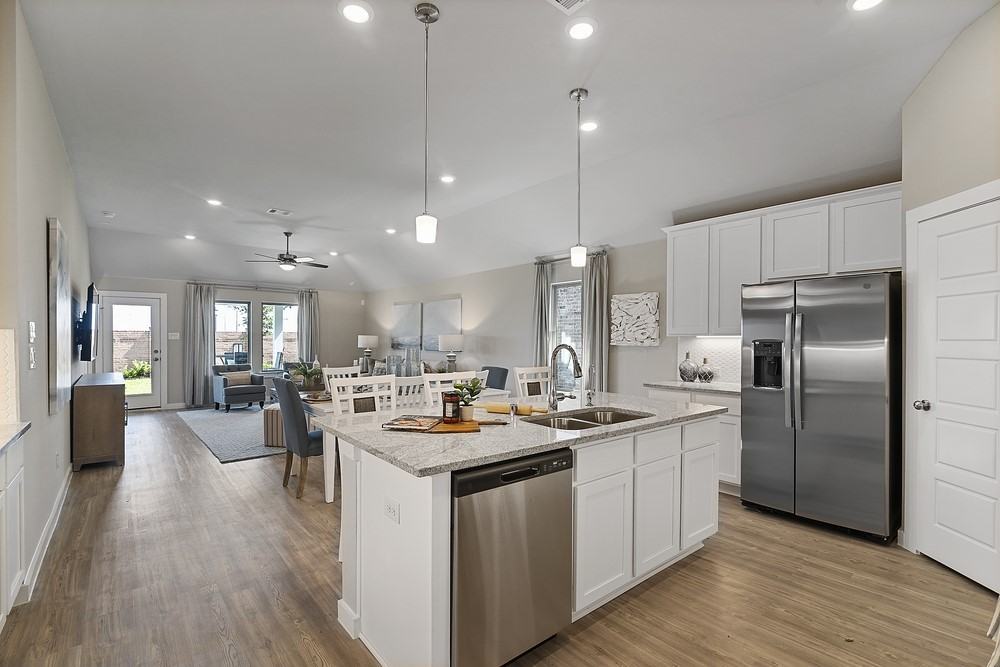 21110 Bella Coral Dr #21110 - Photo 3 of 26