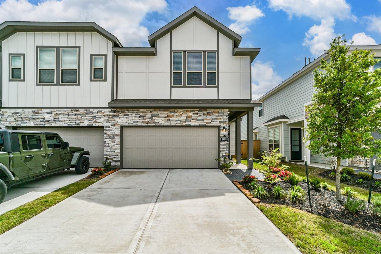 21115 Castroville Way #21115 - Photo 7 of 36