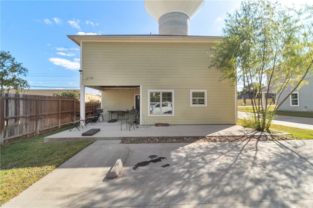 1701 Park Place #1701 - Photo 6 of 16