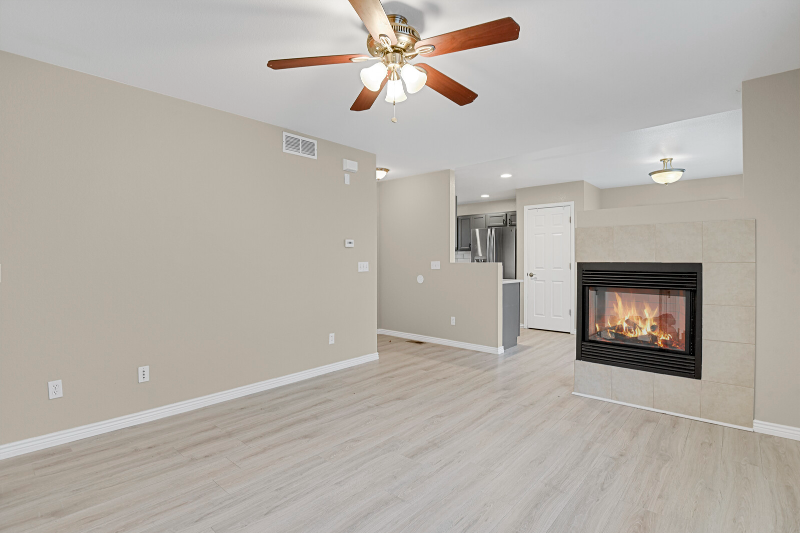 11497 White Lotus Lane - Photo 3 of 28