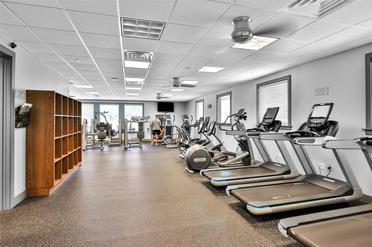 36 April Point Drive North #36