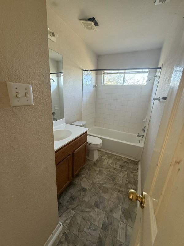 1209 Coronation Way - Photo 7 of 20