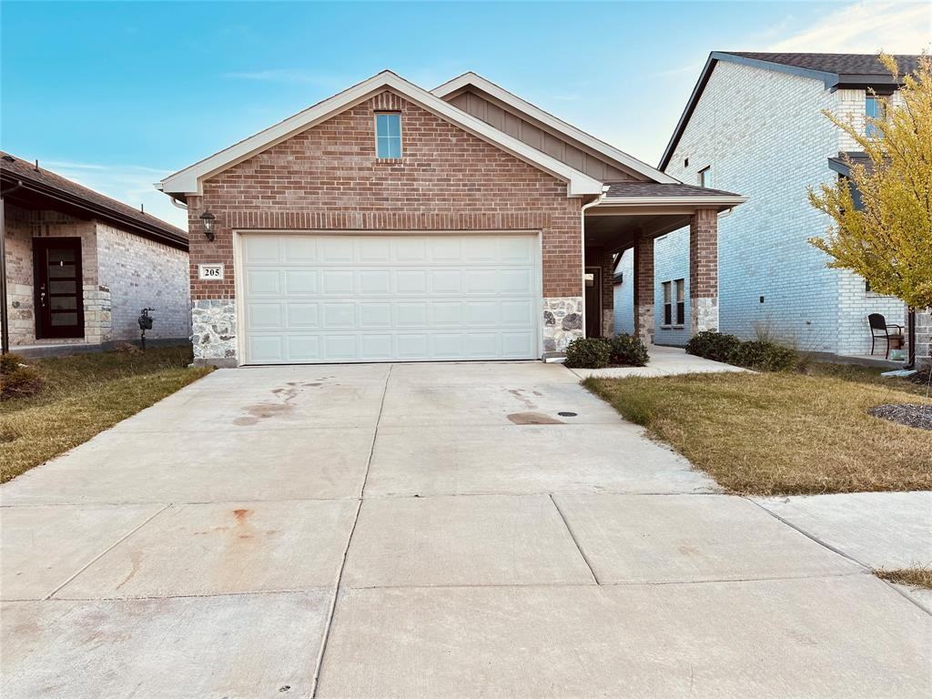 205 Travine Dr #205 - Photo 4 of 24