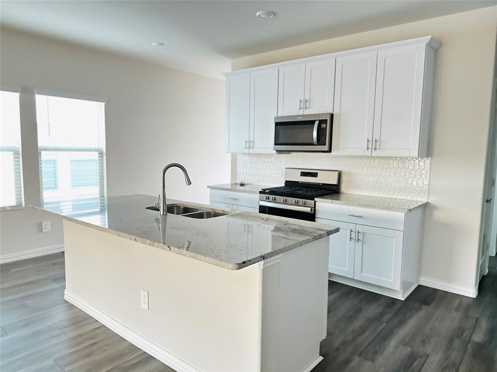 205 Travine Dr #205 - Photo 5 of 24