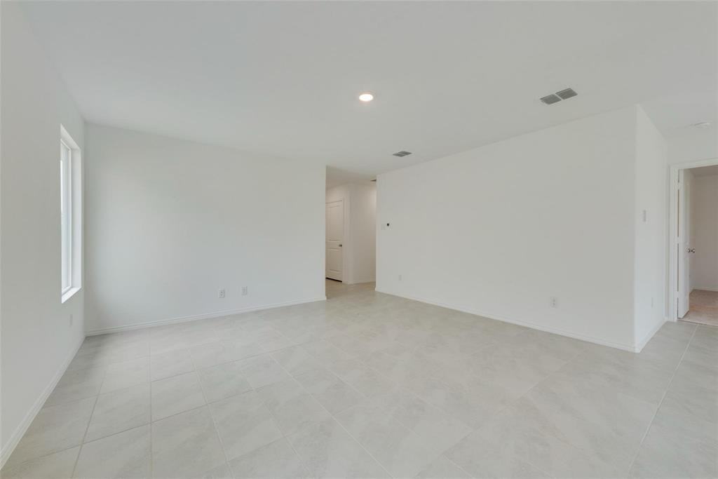 7705 Skier Dr #7705 - Photo 7 of 17