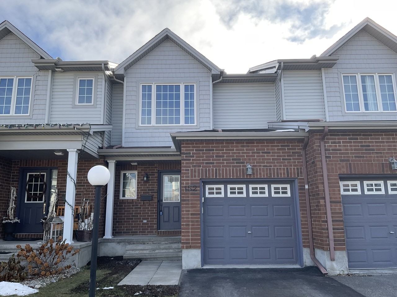 152 Maravista Drive - Photo 2 of 32