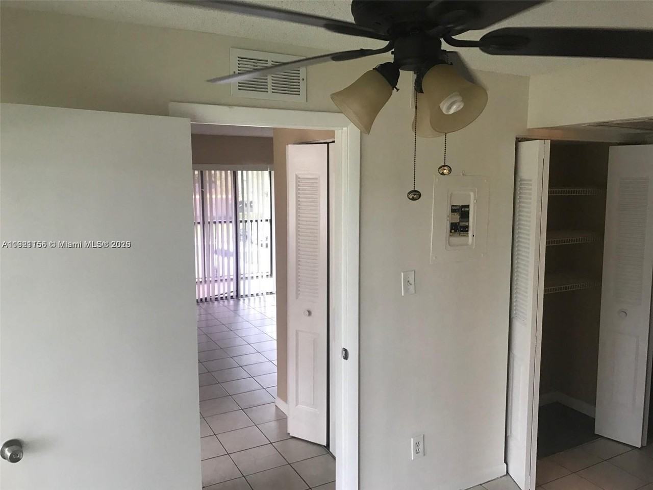 5855 Washington Street #5855-99 - Photo 4 of 8