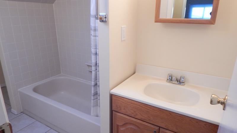 414 Twin Ln S - Photo 3 of 9