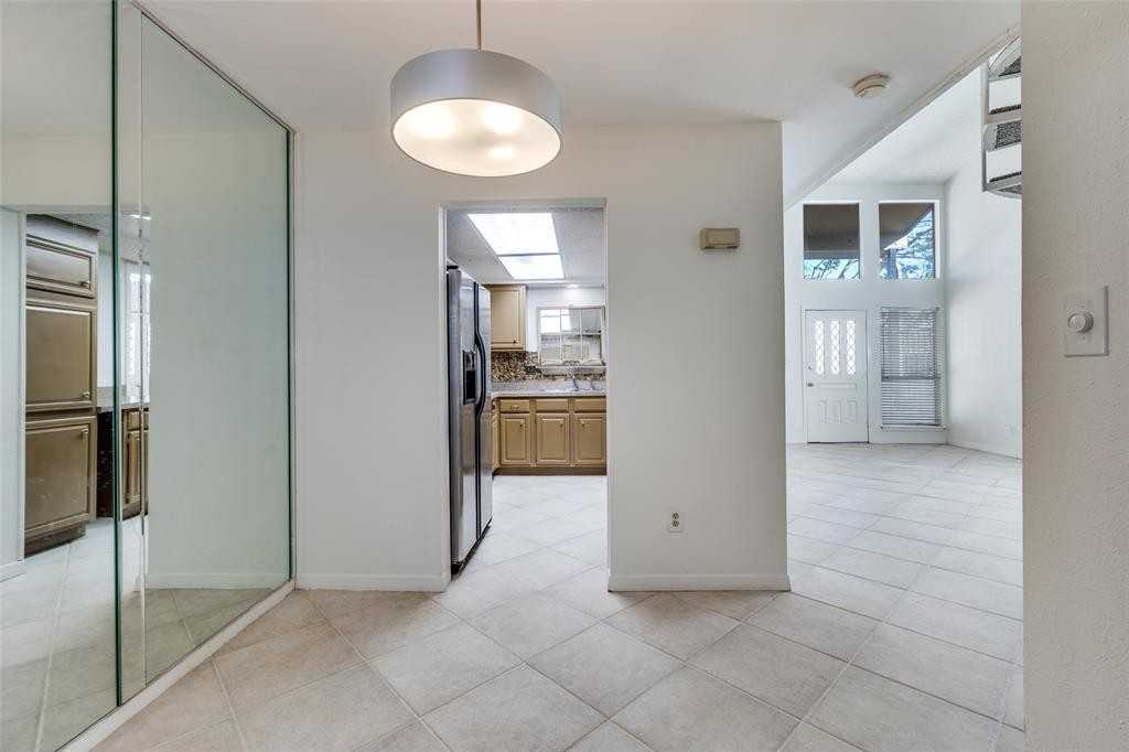 9819 Smokefeather Ln #9819 - Photo 4 of 12