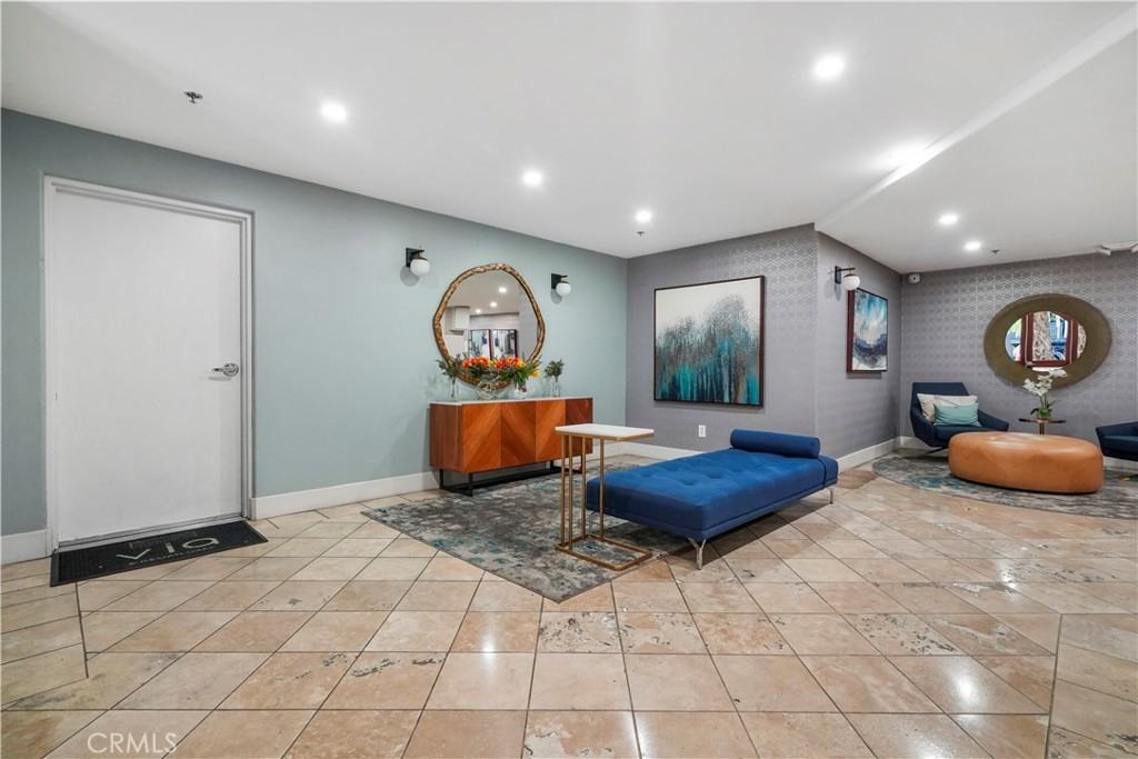 4623 Willis Ave #4623-305 - Photo 3 of 50